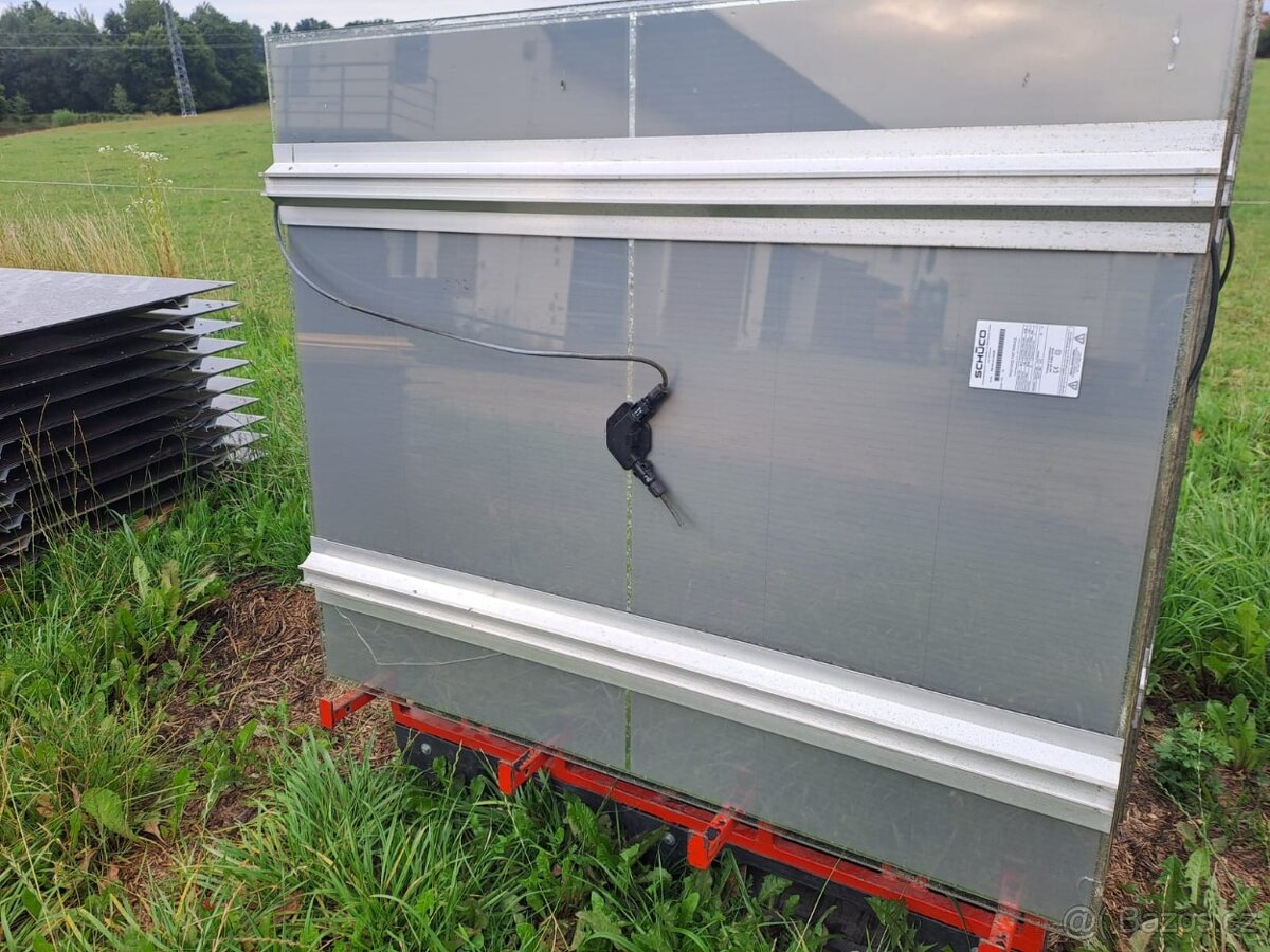 Amorfní fotovoltaický panel SCHÜCO - 4