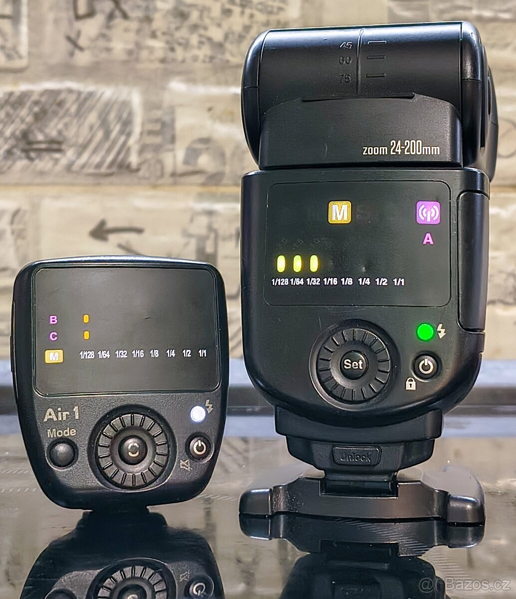 Sony Nissin Di700A s odpalovačem - 4