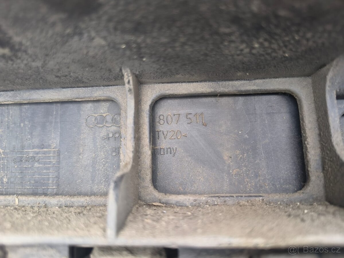 AUDI A4 B6 - NÁRAZNÍK 8E9807511 - 4