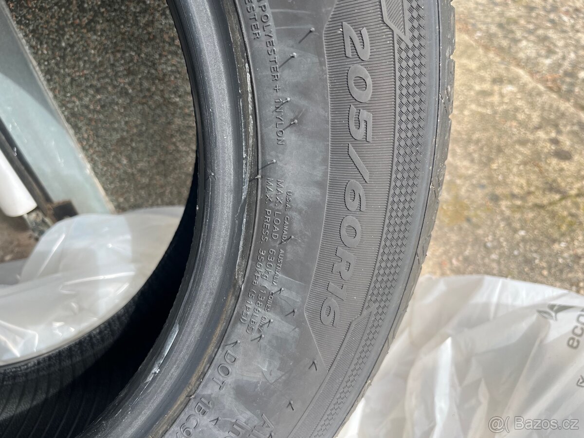 205/60/16 - 4