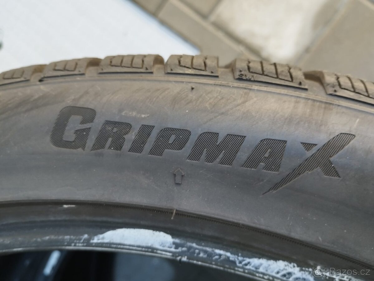 Gripmax SureGrip Pro Winter 275/35 R21 - 4
