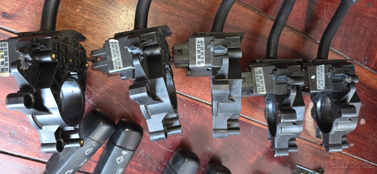 Mercedes-Benz Vito W639: páčka blinkrů - 4