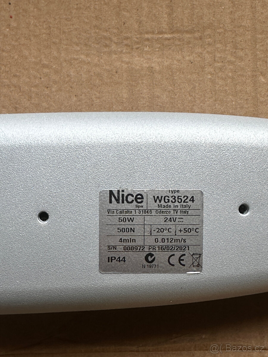 El. pohony dvoukřídlé brány do 7 m - 4