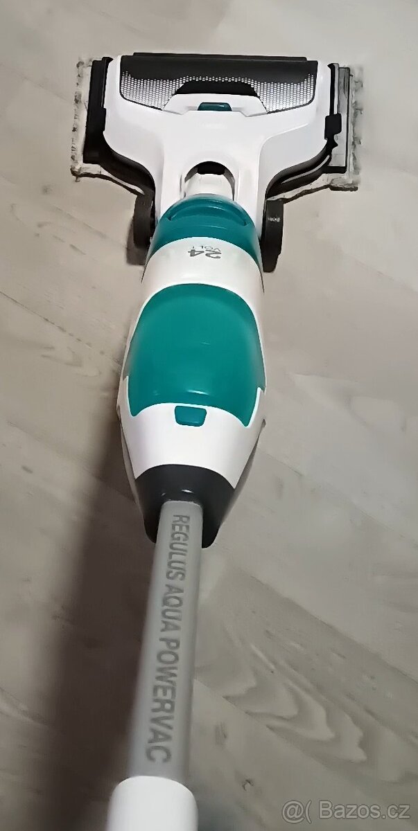 Aku vysavac s mopem Regulus Aqua PowerVac pro - 4