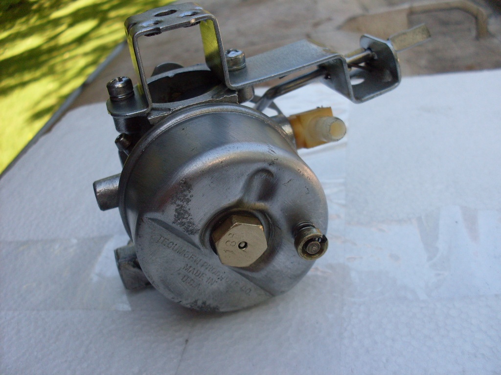 Prodám karburátor do sněžné frézy - 4