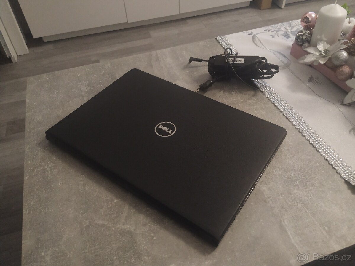 Dell Vostro 15-3578 - 4