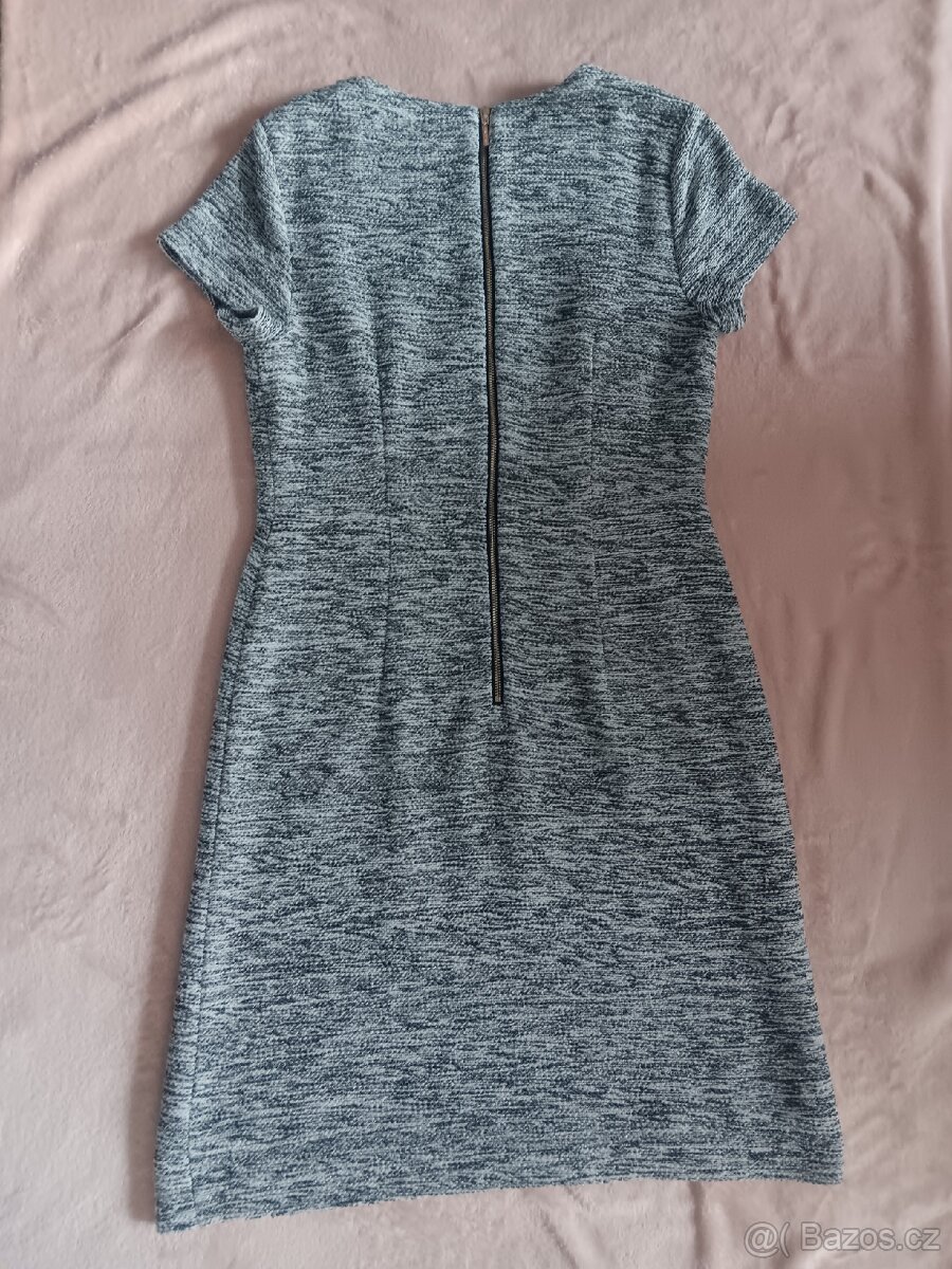 Karl Lagerfeld pletené šaty vel.36/38 - 4