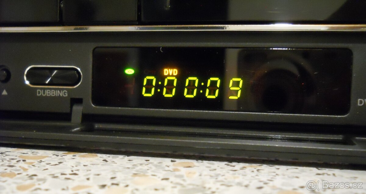 VHS-DVD rekordér LG RTC689H - 4