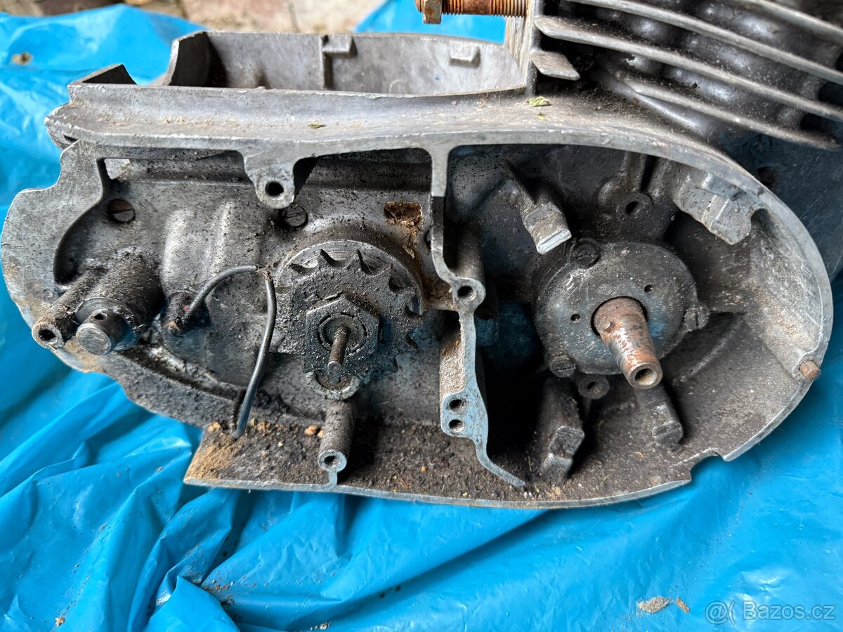 Motor čz 125/453 - 4