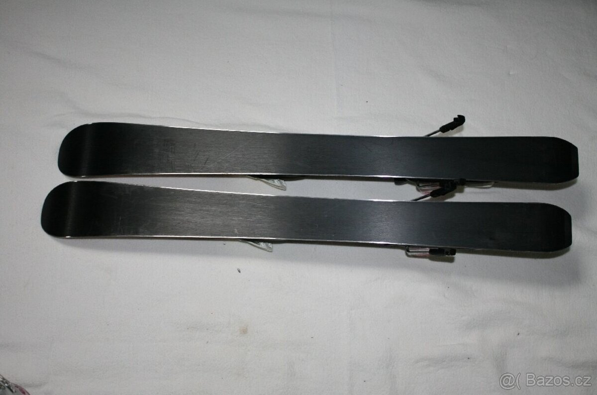 dívčí lyže dynamic Elve 80 cm , lyžaky - 4