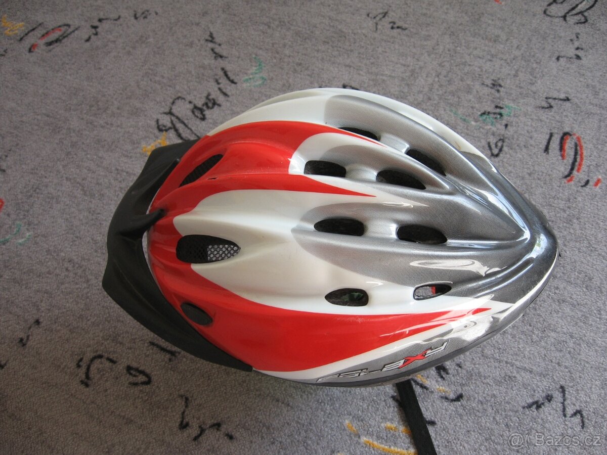 Cyklistická přilba - 4