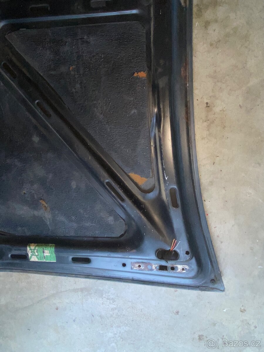 Viko kufru Mercedes w123 - 4