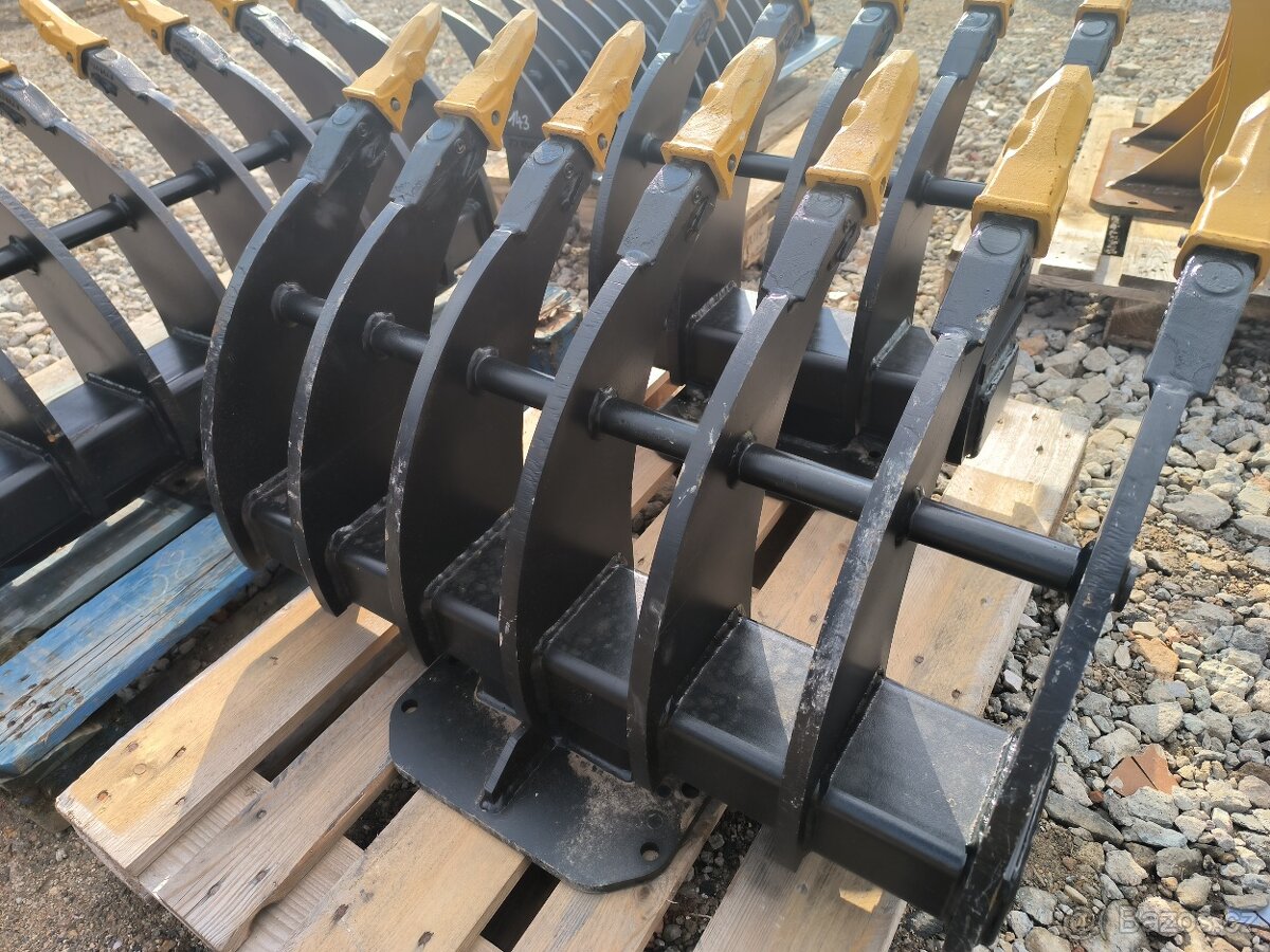 Hrábě na bagry 3-15t - 4