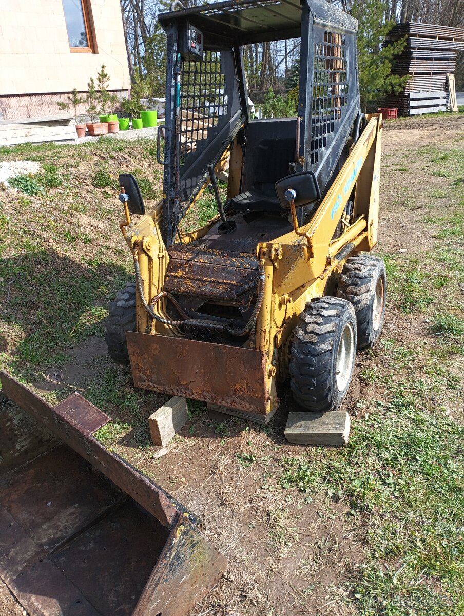 Fai 330 Komatsu - 4
