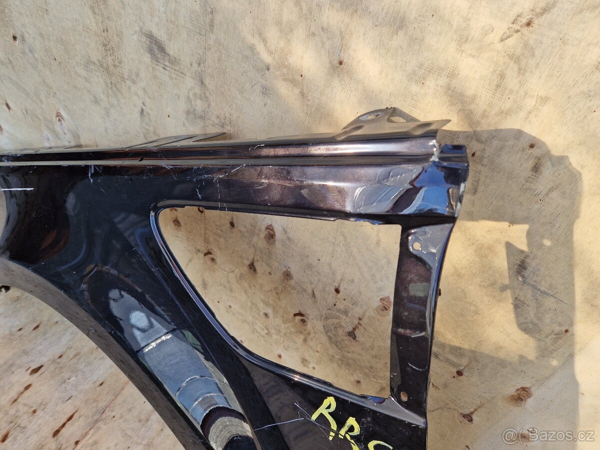 Prodám použitý blatník levý + pravý Range rover sport - 4