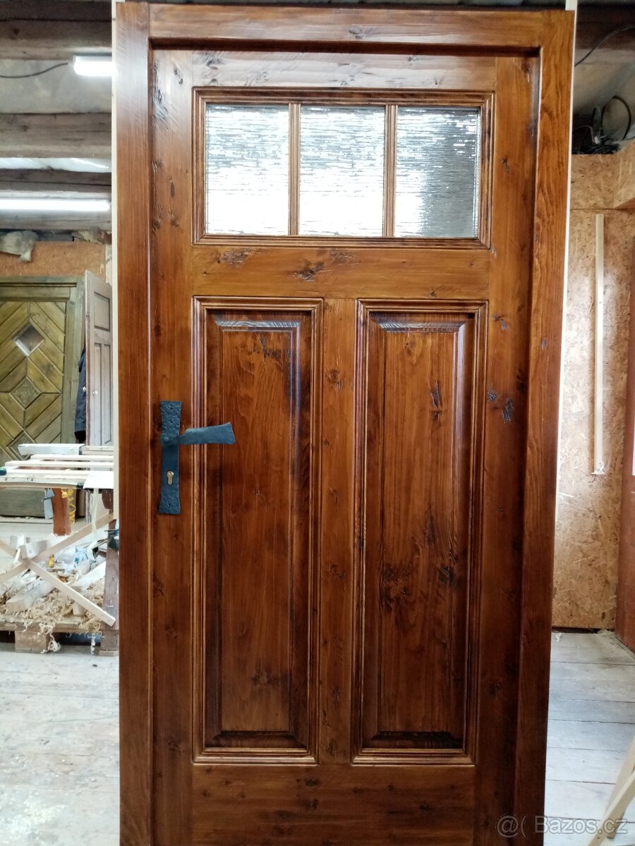 Dřevěné vchodové dveře - 4
