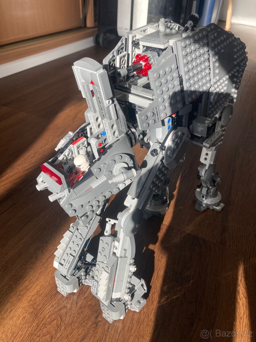 Lego Star Wars 75189 - 4