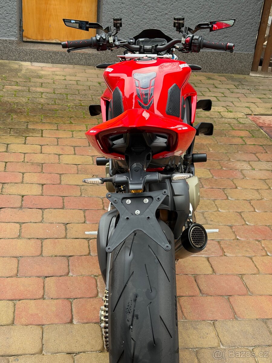 Ducati Streetfighter V4S 2022 - 4