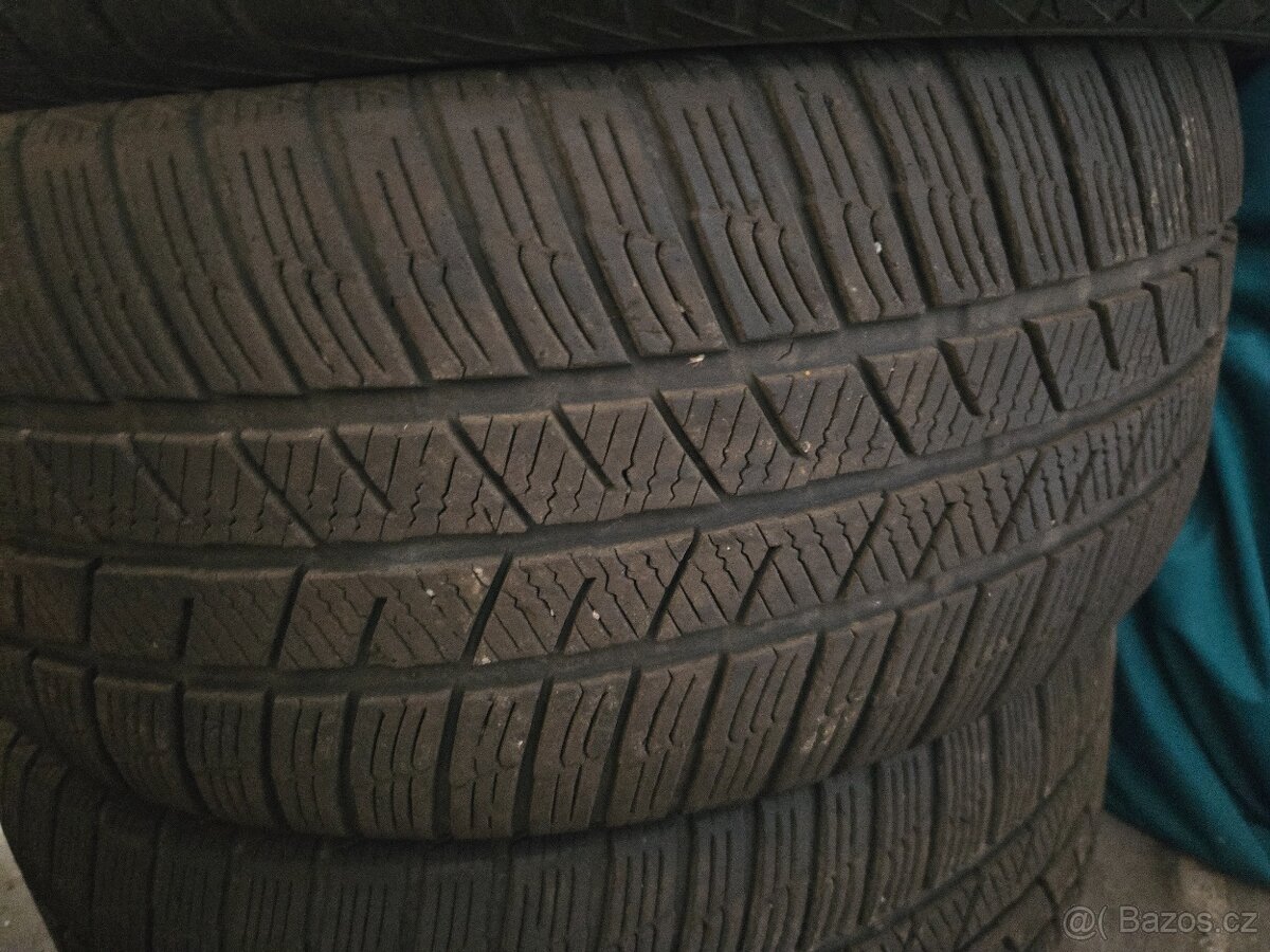 235/55 r17 zimni - 4