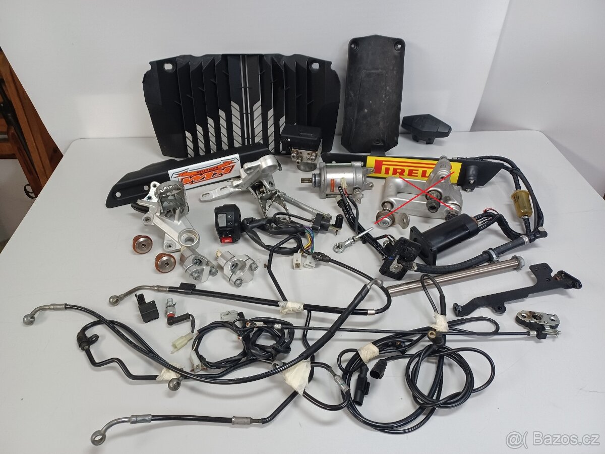 KTM LC4 690 SMC R - NÁHRADNÍ DÍLY - 4