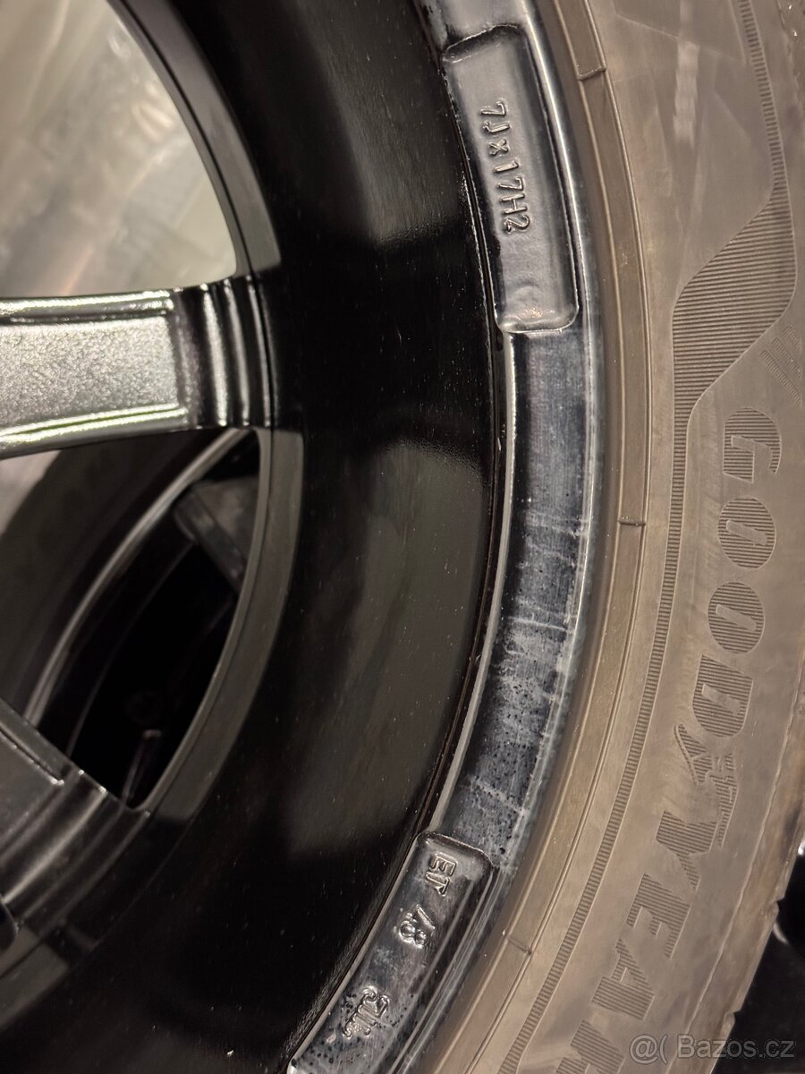 225/45 R17 letní sada kol Dezent - 4