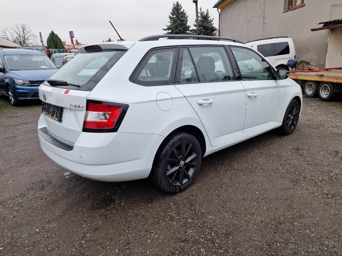 Škoda Fabia Combi 1,2TSI 66KW RED&GREY - 4