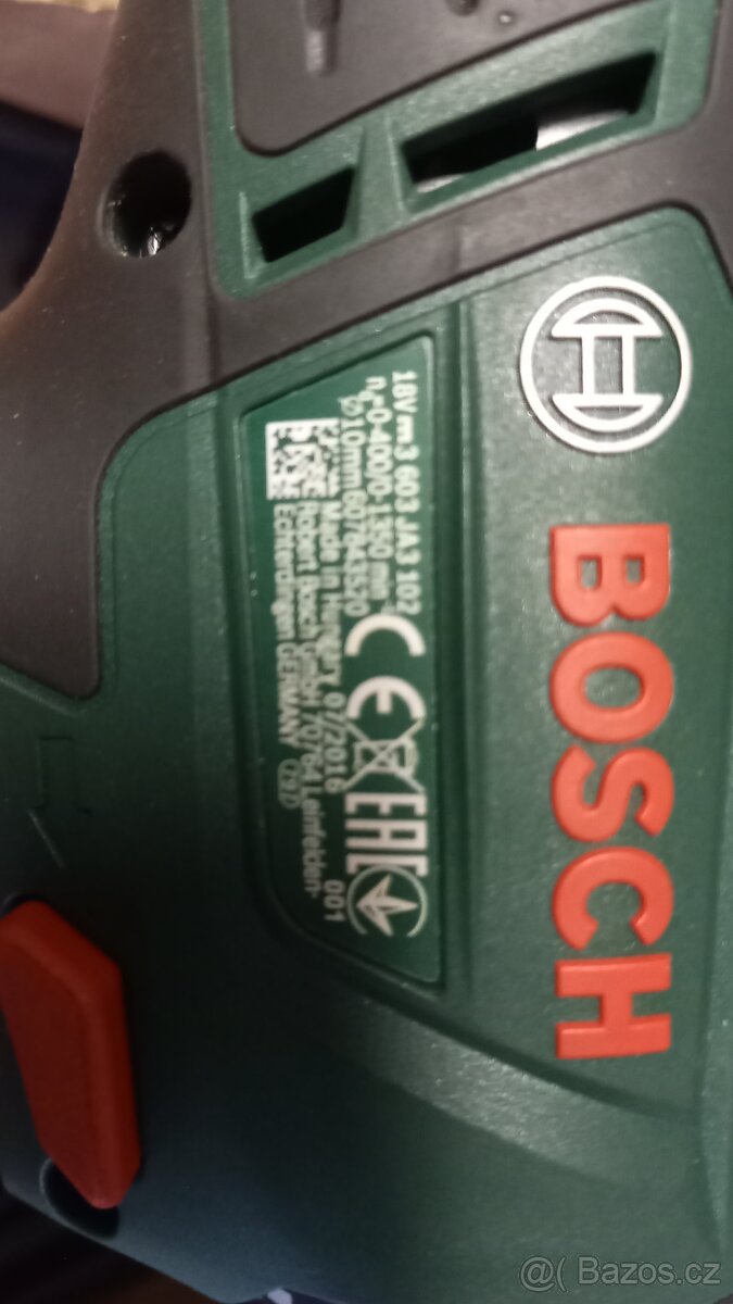 Aku vrtačka Bosch 18V s 3 náhradní baterii nova - 4