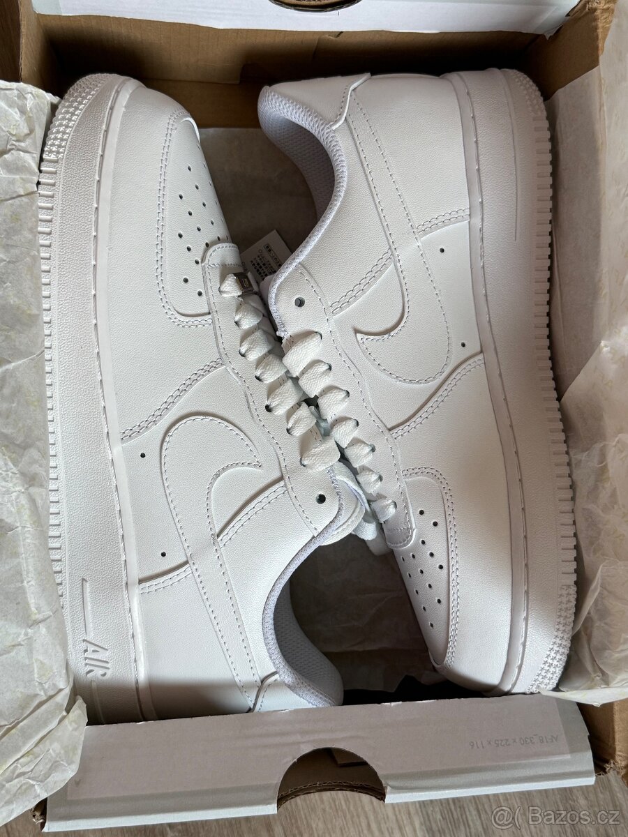 Nike AirForce 1 - 4