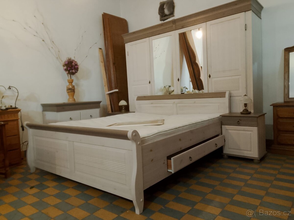 KOMPLETNÍ CELOMASIVNÍ LOŽNICE GUSTAV - 4