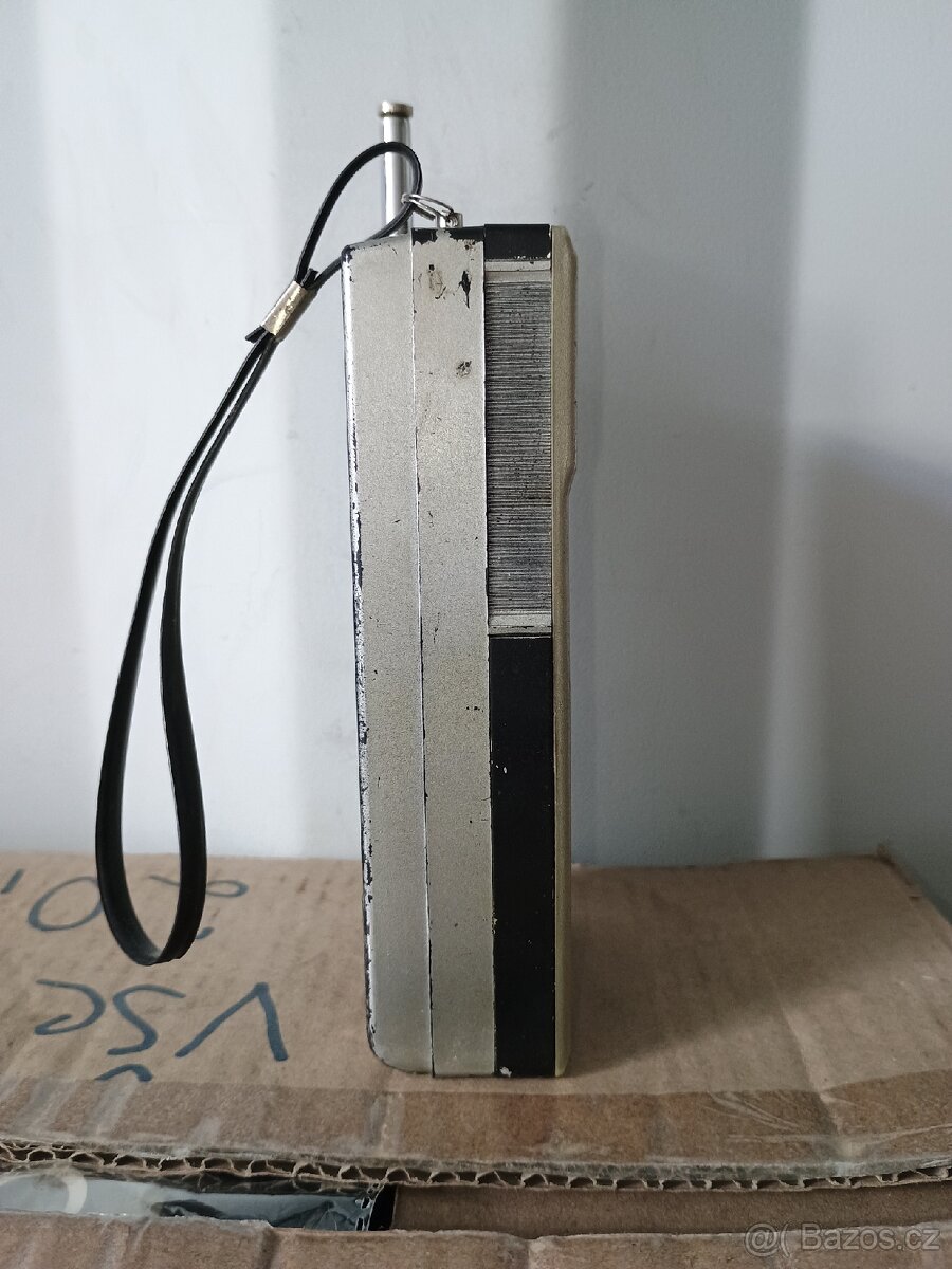 Tranzistorové rádio Song funkční - 4