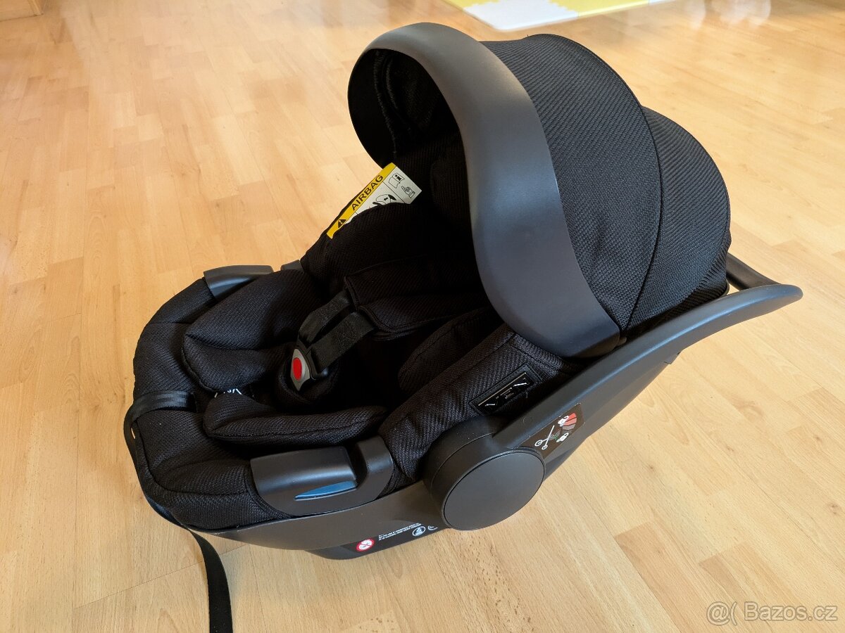 Autosedačka vajíčko Moon Pixel s bází Isofix a adaptéry - 4