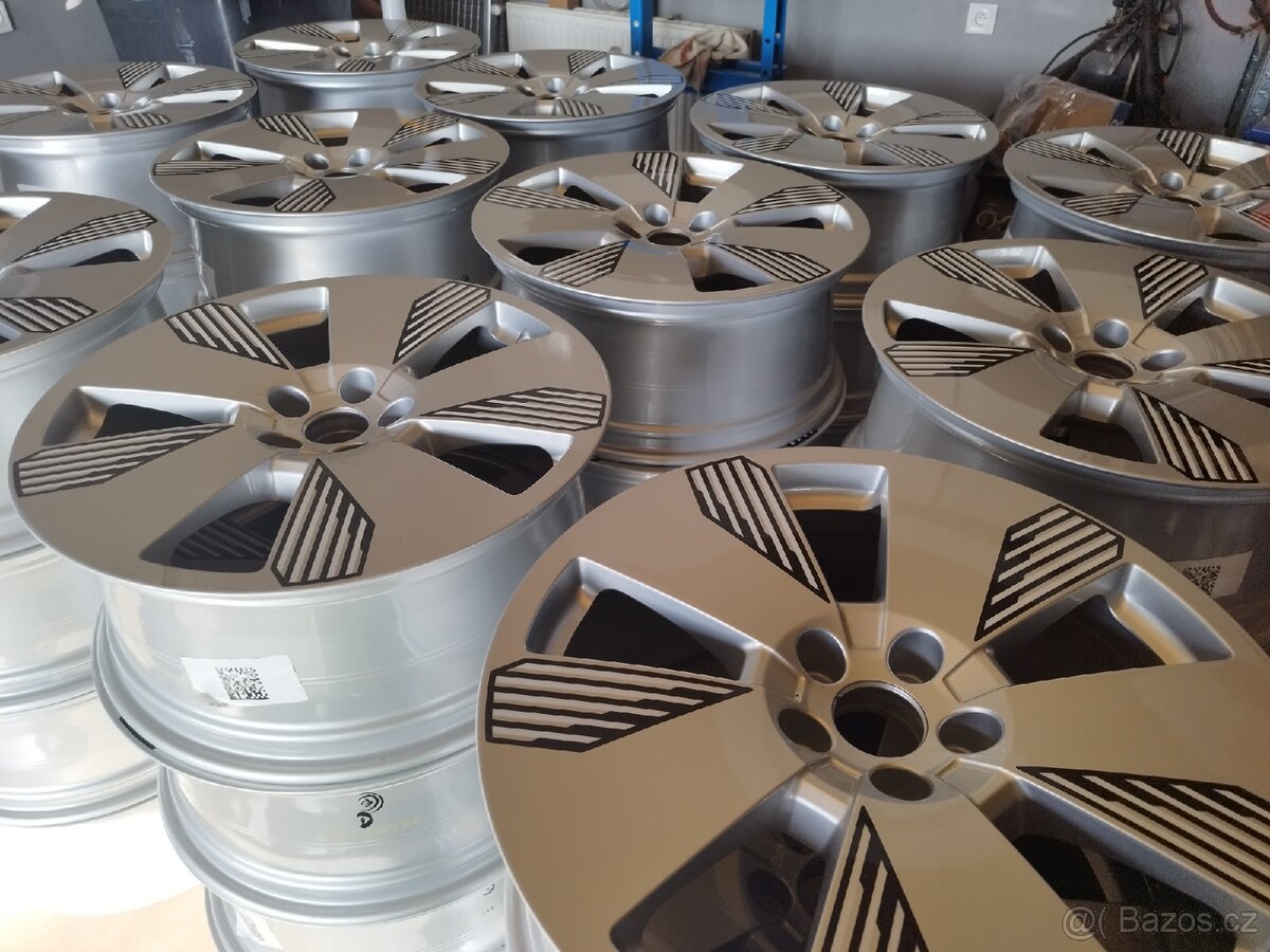 Alu kola Audi Q8 e-tron r19 - 4