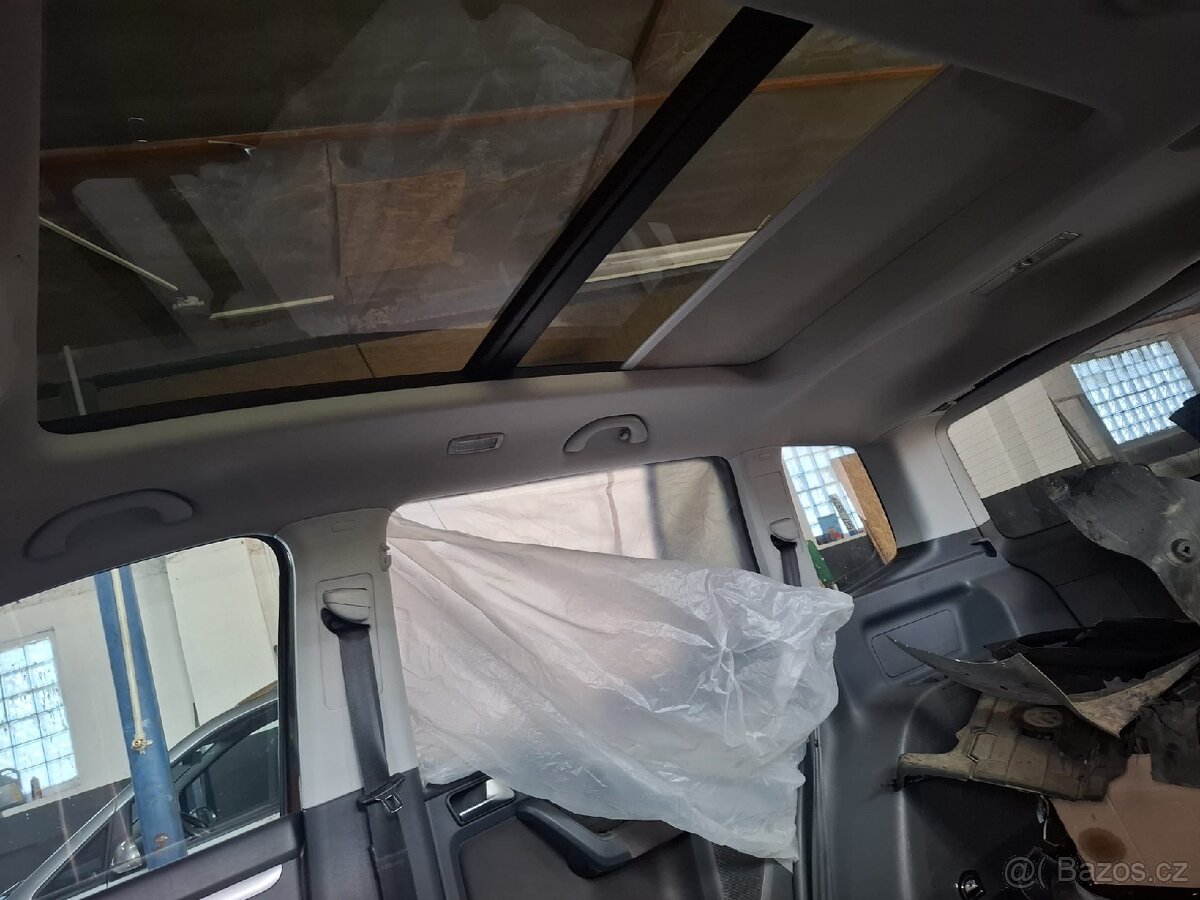 VW Touran Cross 1T3 1.4TSI 103kW CAVC KWB LH8Z náhradní díly - 4