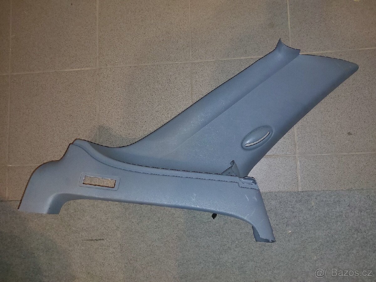 Škoda Felicia - Středový panel s díly - 4