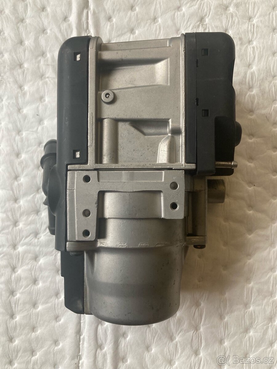 Teplovodní topení- příhřev 1K0815071AH,1K0815065AG - 4