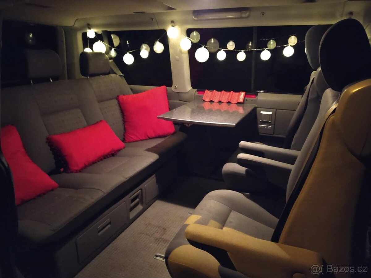 Volkswagen Multivan T4 – 7 míst, spací úprava, po servisu - 4