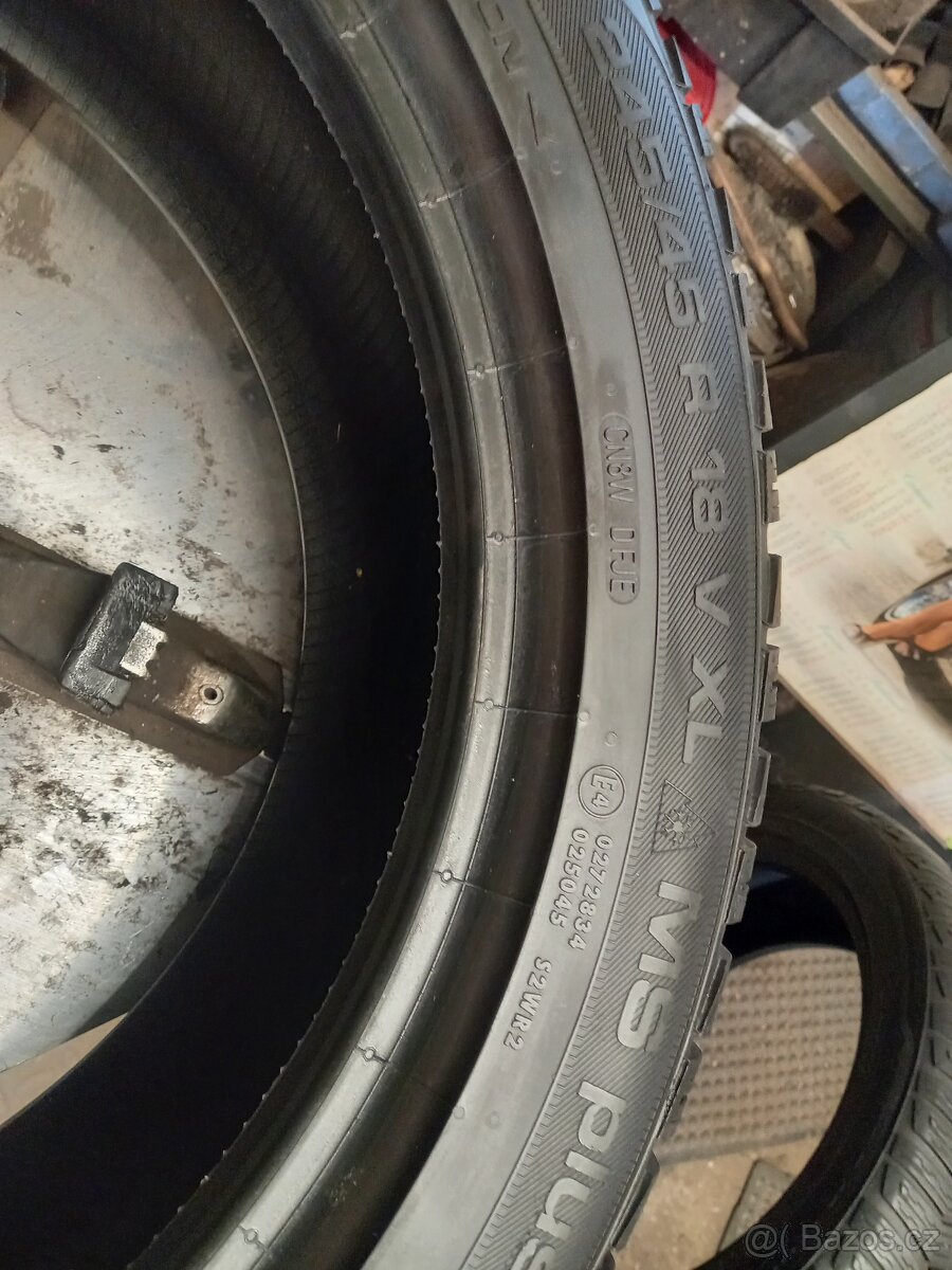 245/45R18" Uniroyal. Zimní. 2ks. - 4
