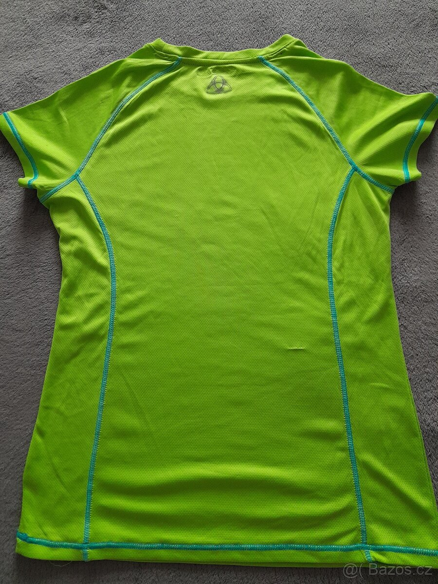Dámské funkční triko vel. S - 4