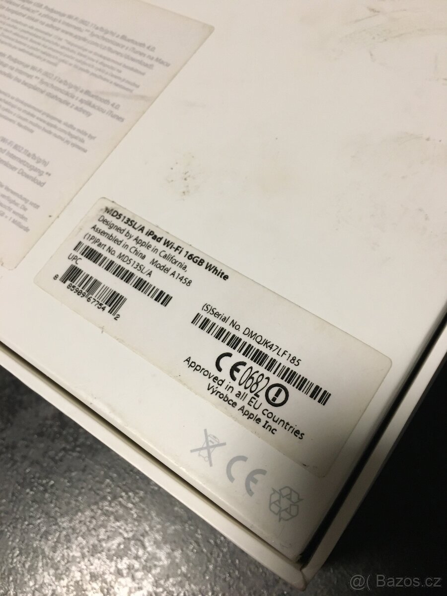 iPad 16GB, bílý, model A 1458 - 4