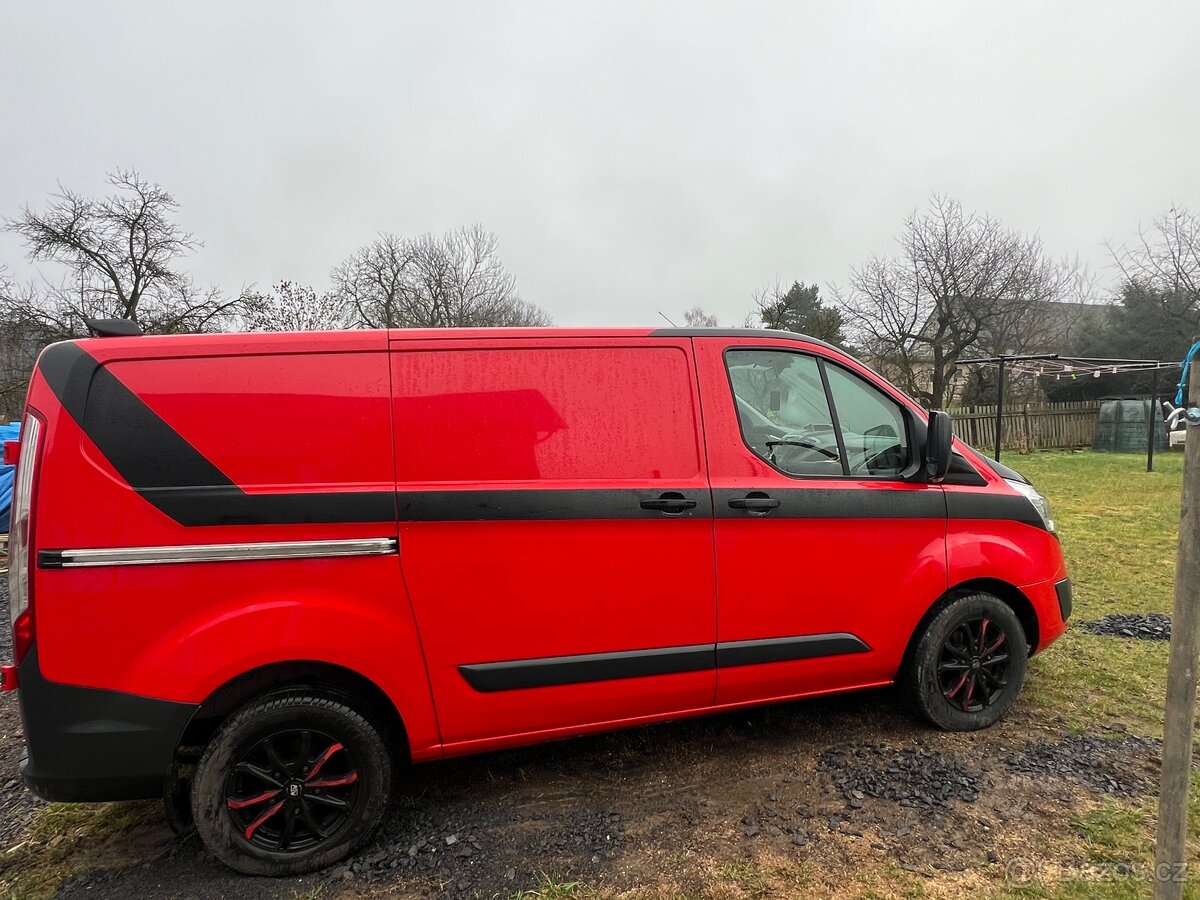 Ford Transit Custom -2.2tdci 114kw na díly nebo na opravu - 4