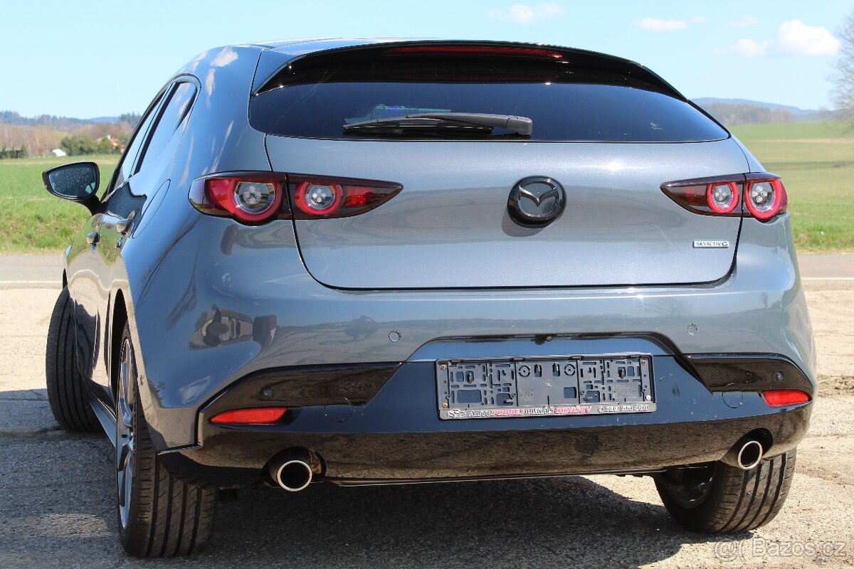 Mazda 3 2.0i 90Kw 1.majitel 59000km servis Mazda 360°kamera - 4