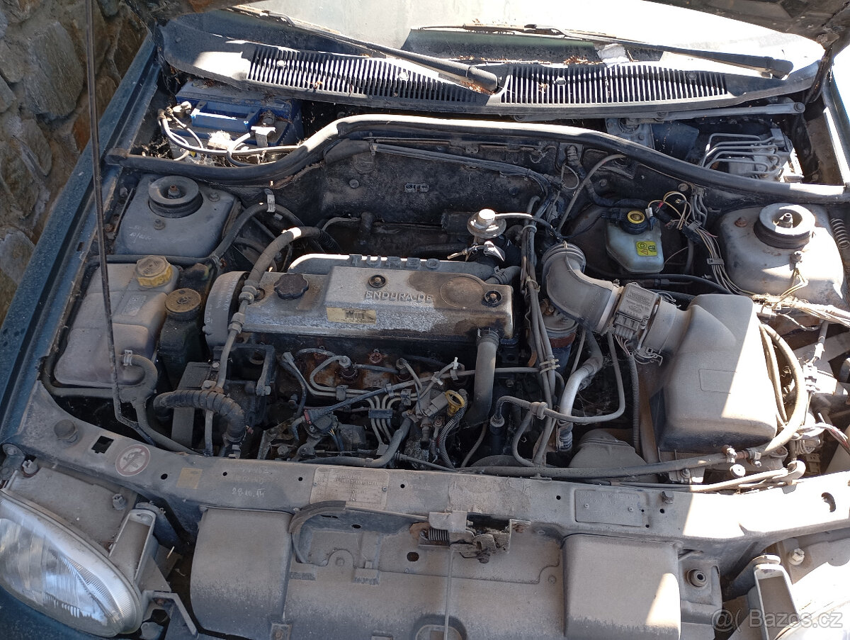 ford escort -na díly-budu ho likvidovat - 4