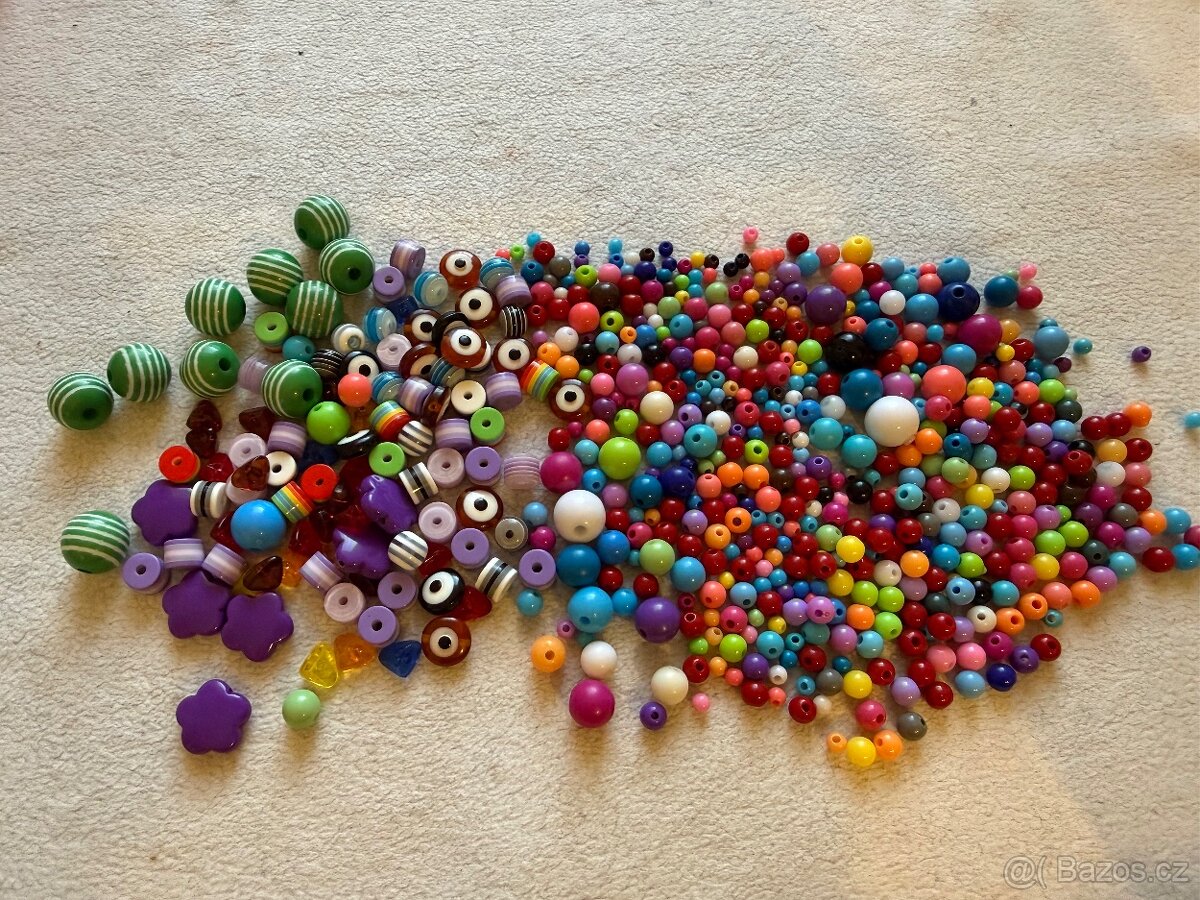Korálky plastové 600 ks - 4