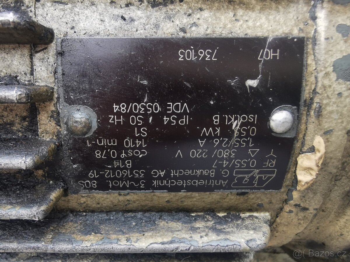 Motor s převodovkou a variátorem č.2 - 4