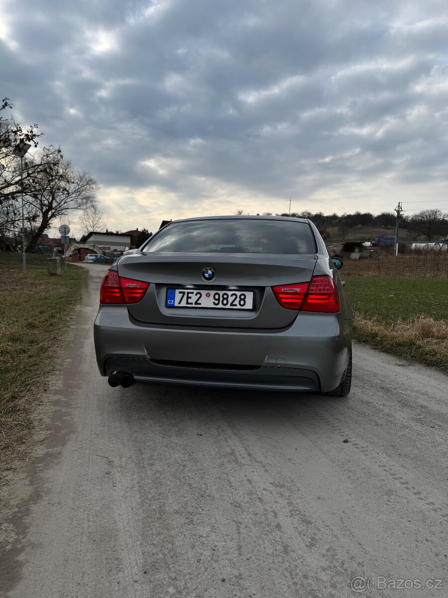 BMW E90 325i LCI - 4
