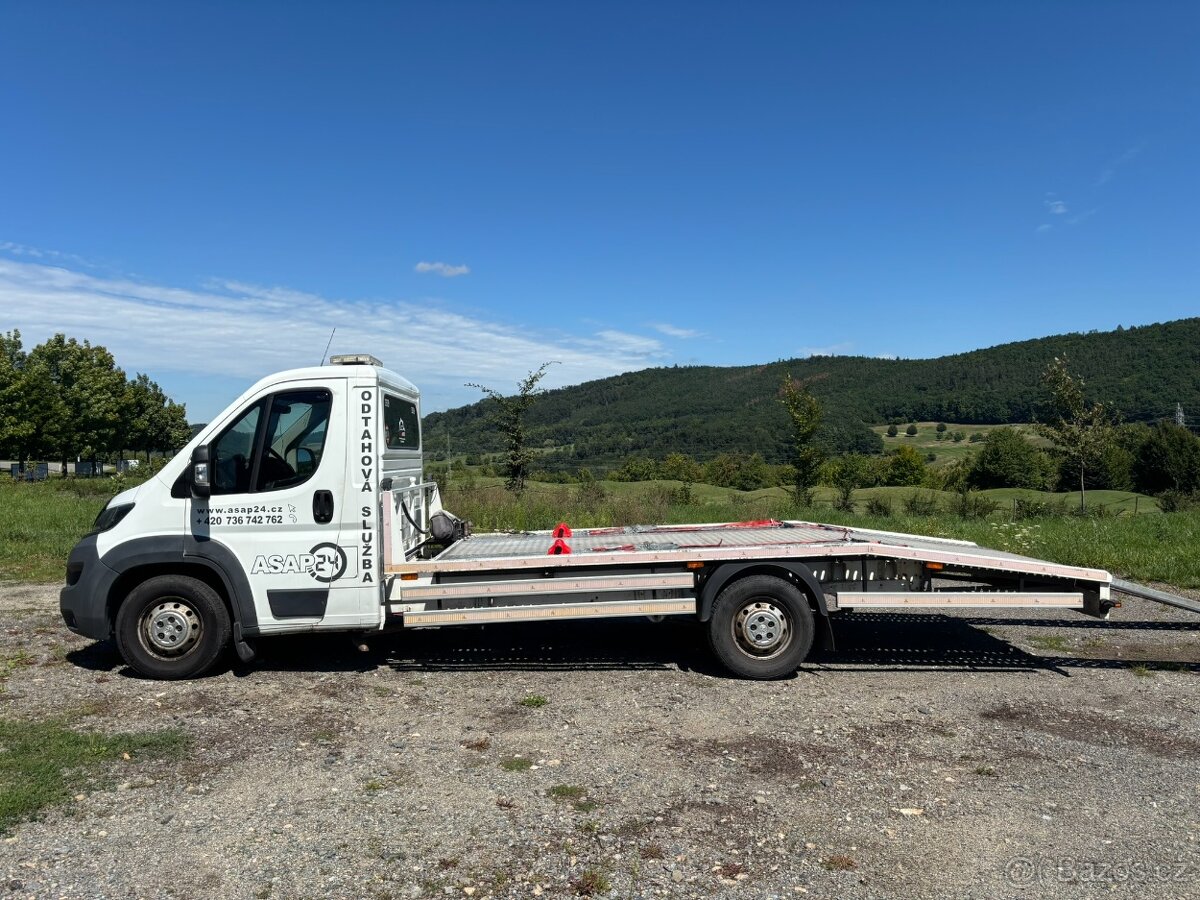 Peugeot Boxer 3.0 HDi 130kw Odtahový speciál