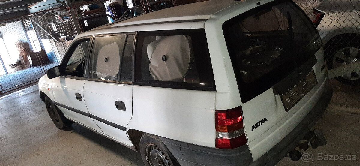 Prodej, GARÁŽE - Hradec Králové 9, Malšovice. - 4