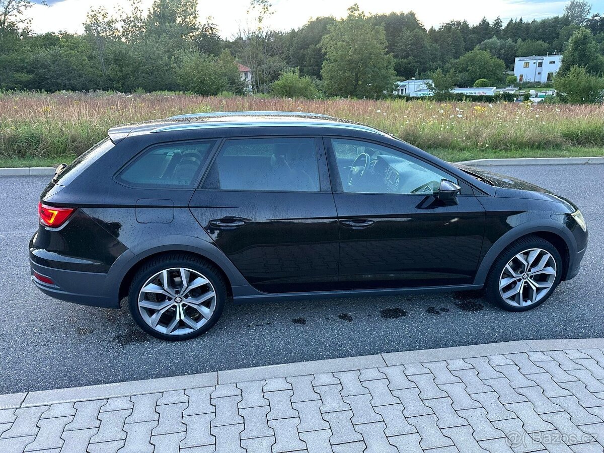 Seat Leon X-perience 2.0 TDI DSG 135kW 4x4 ACC FULLED - 4