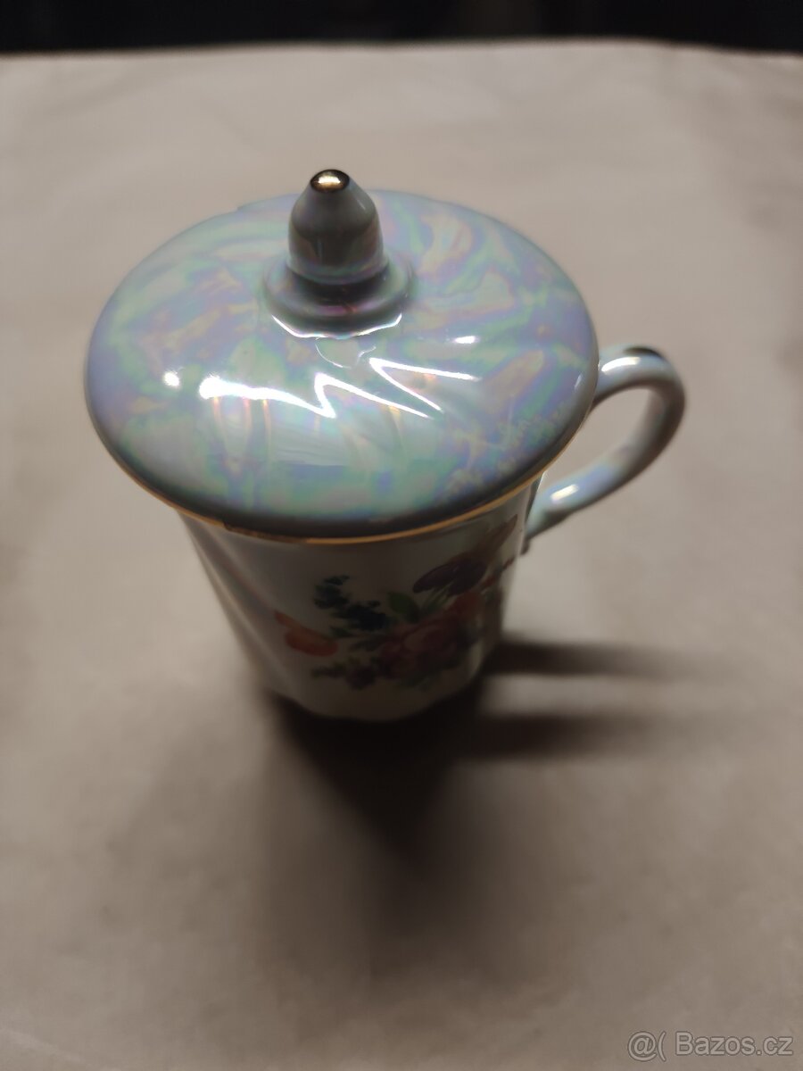 Sklo a porcelán. - 4