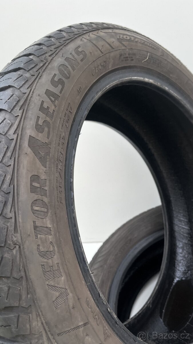 2x - zimní pneu - 215/55 R17 94V - GOODYEAR - 5mm - 4